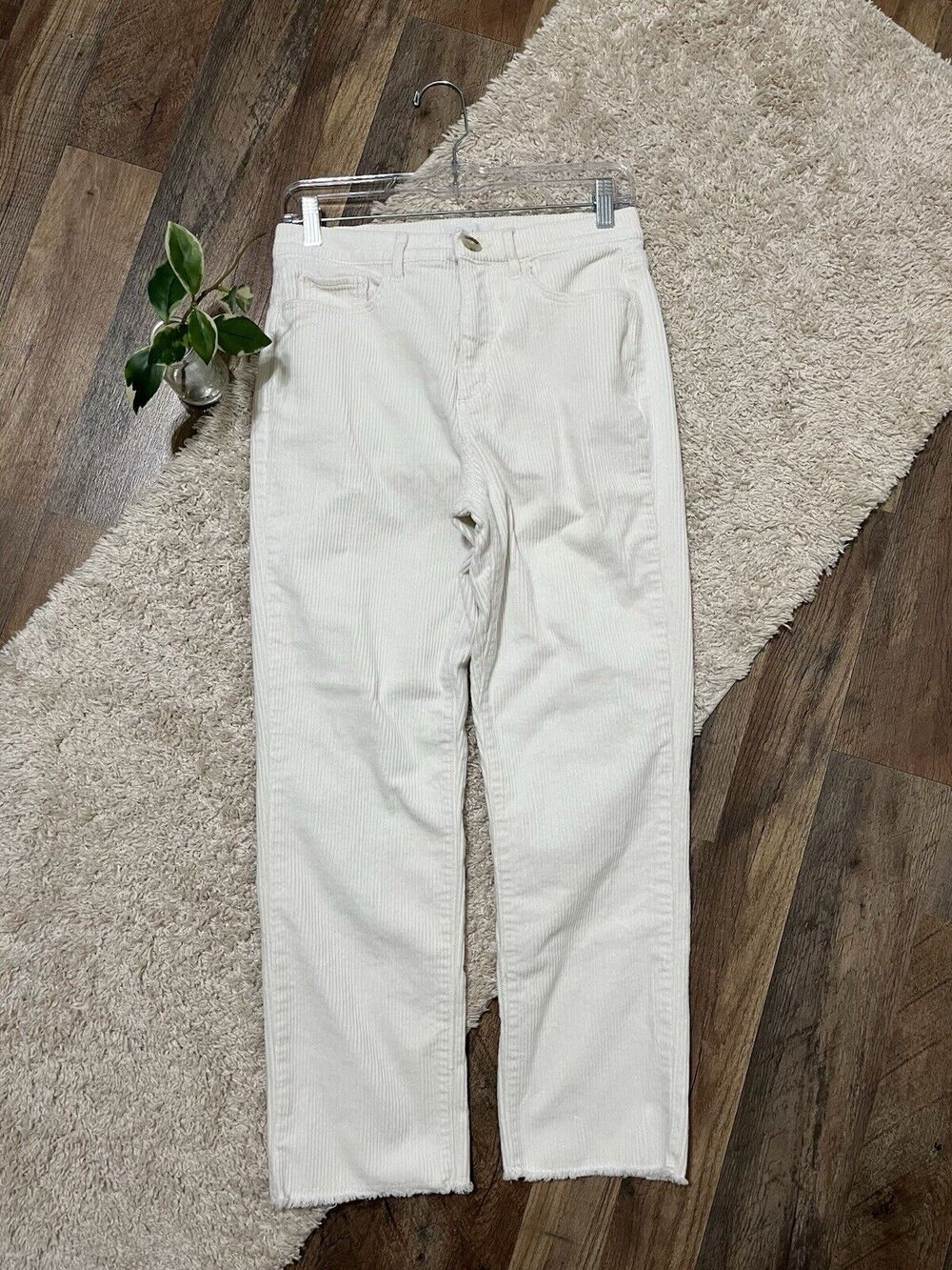 LOFT Size 4 Whisper White High-Rise Raw Hem Corduroy Straight Leg Cropped Jeans